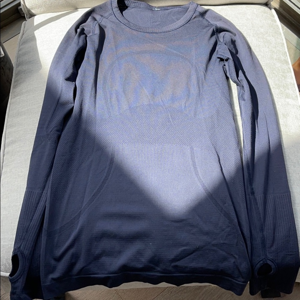 Lululemon long sleeve swiftly blue 6